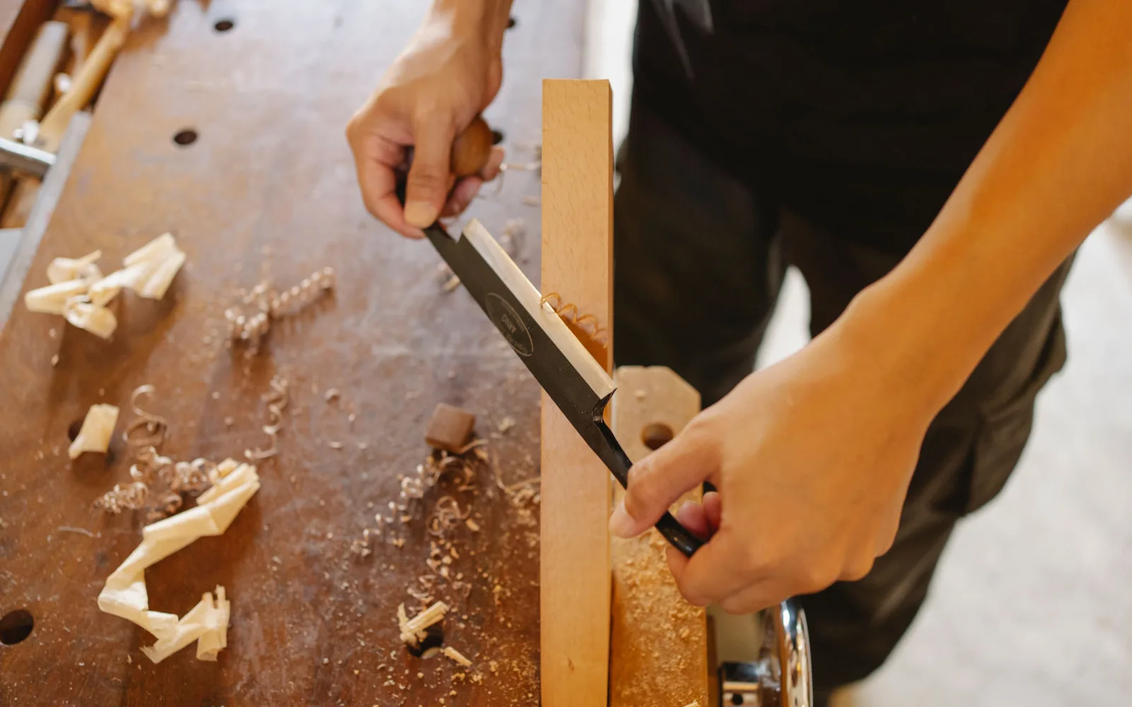 Bois, béton, terre crue : que choisir ?